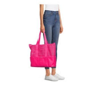 No Boundaries Women’s Perforated Beach Bag With Zip Bottom Cooler Fuchsia Pink